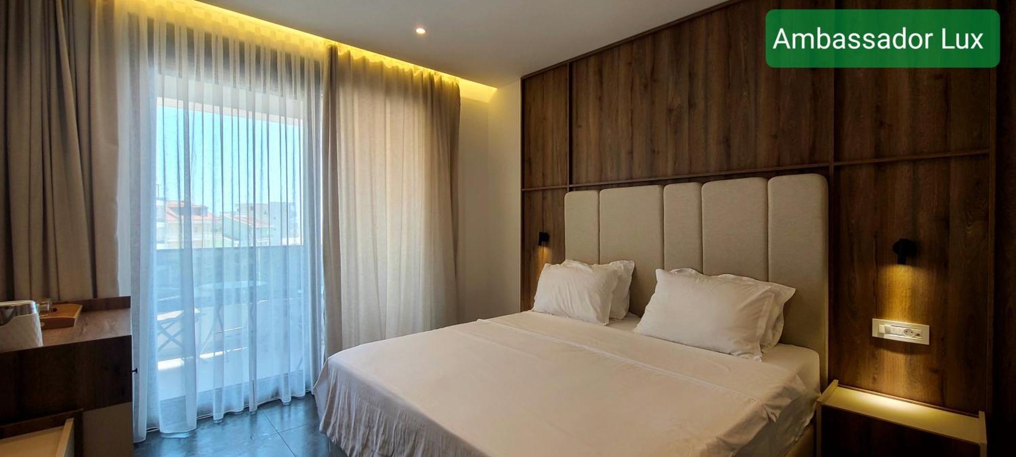 Ambassador & Ambassador Lux Apartments Ulcinj Rom bilde