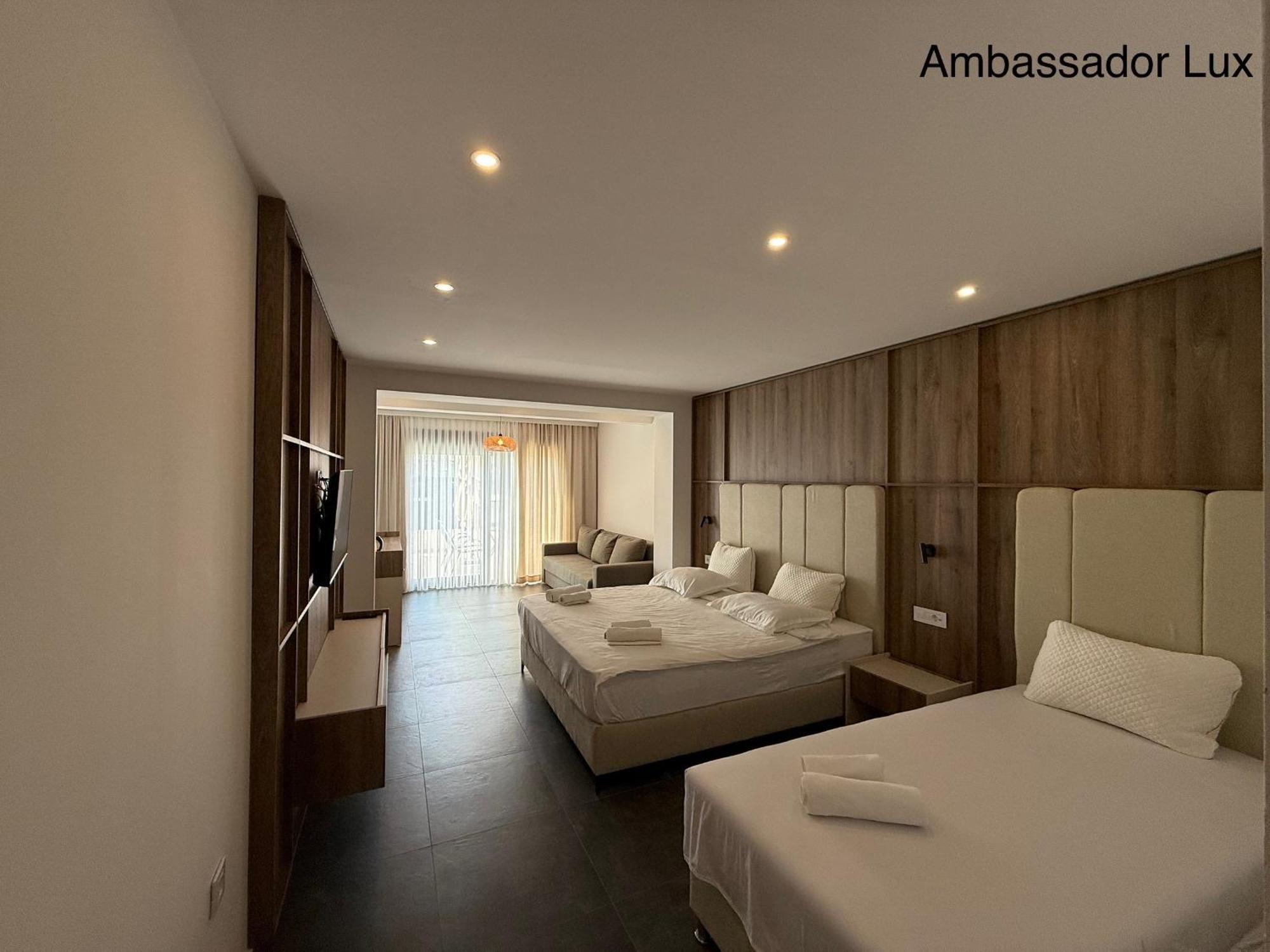 Ambassador & Ambassador Lux Apartments Ulcinj Eksteriør bilde