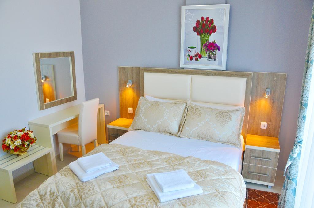 Ambassador & Ambassador Lux Apartments Ulcinj Eksteriør bilde